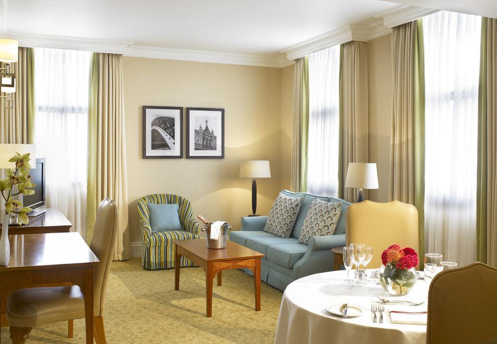Delta Hotels By Marriott Birmingham Bagian luar foto