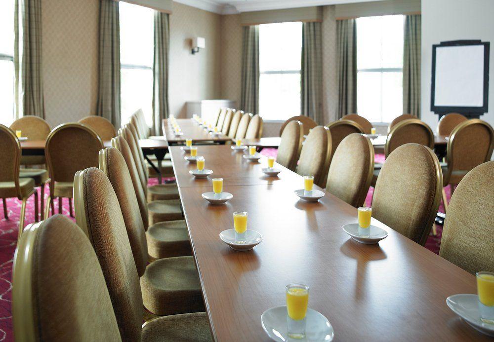 Delta Hotels By Marriott Birmingham Bagian luar foto
