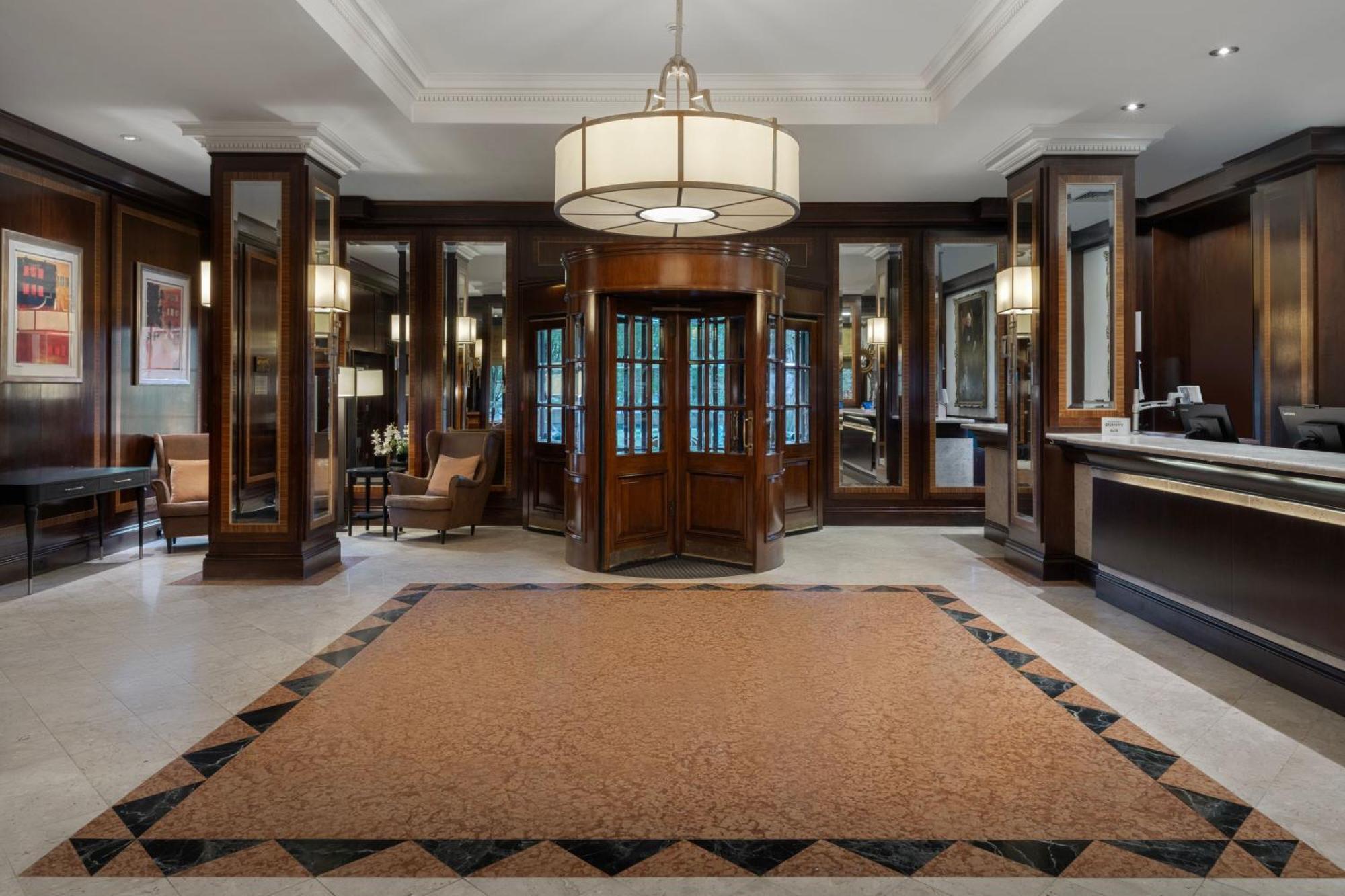 Delta Hotels By Marriott Birmingham Bagian luar foto