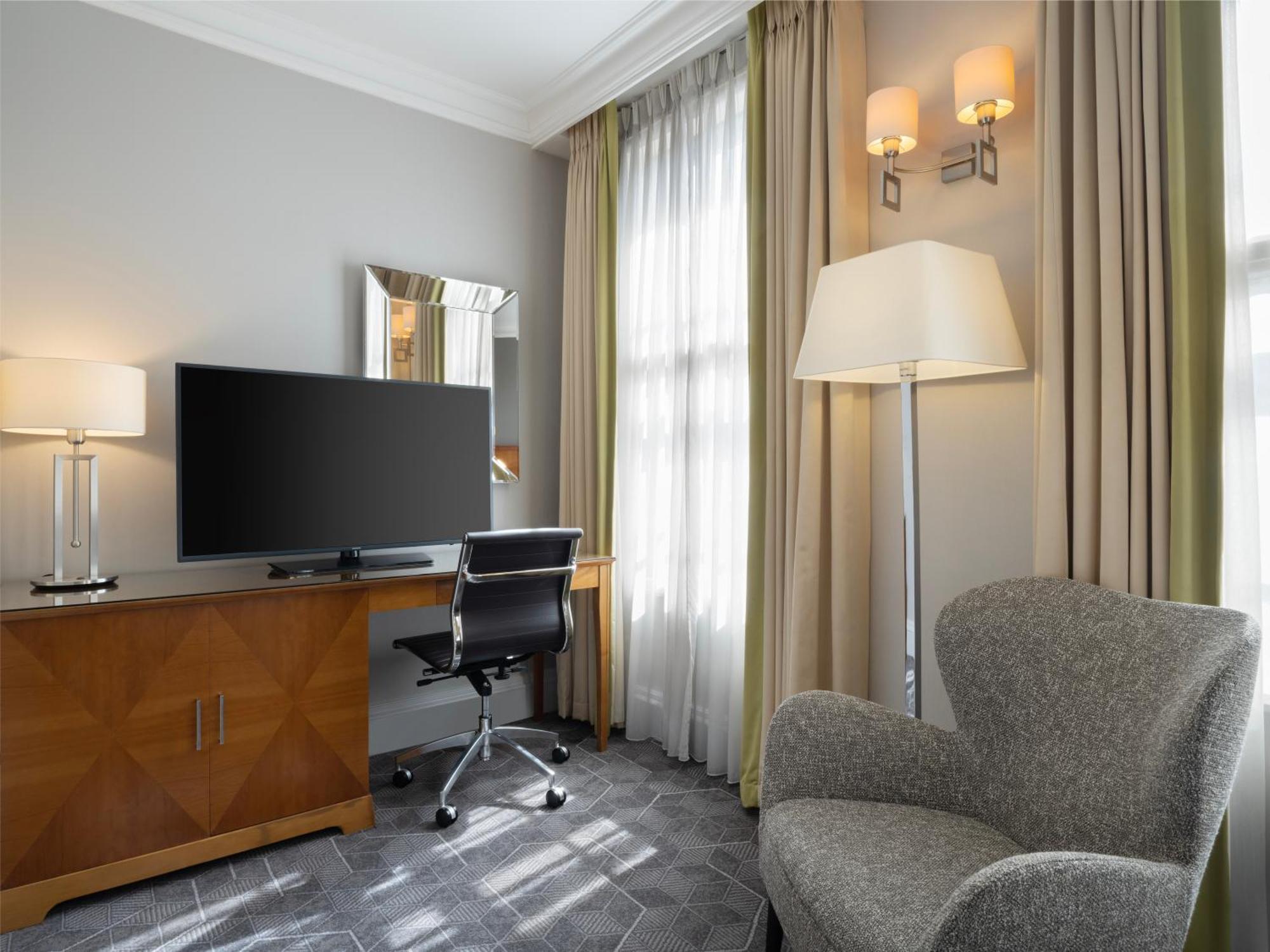 Delta Hotels By Marriott Birmingham Bagian luar foto