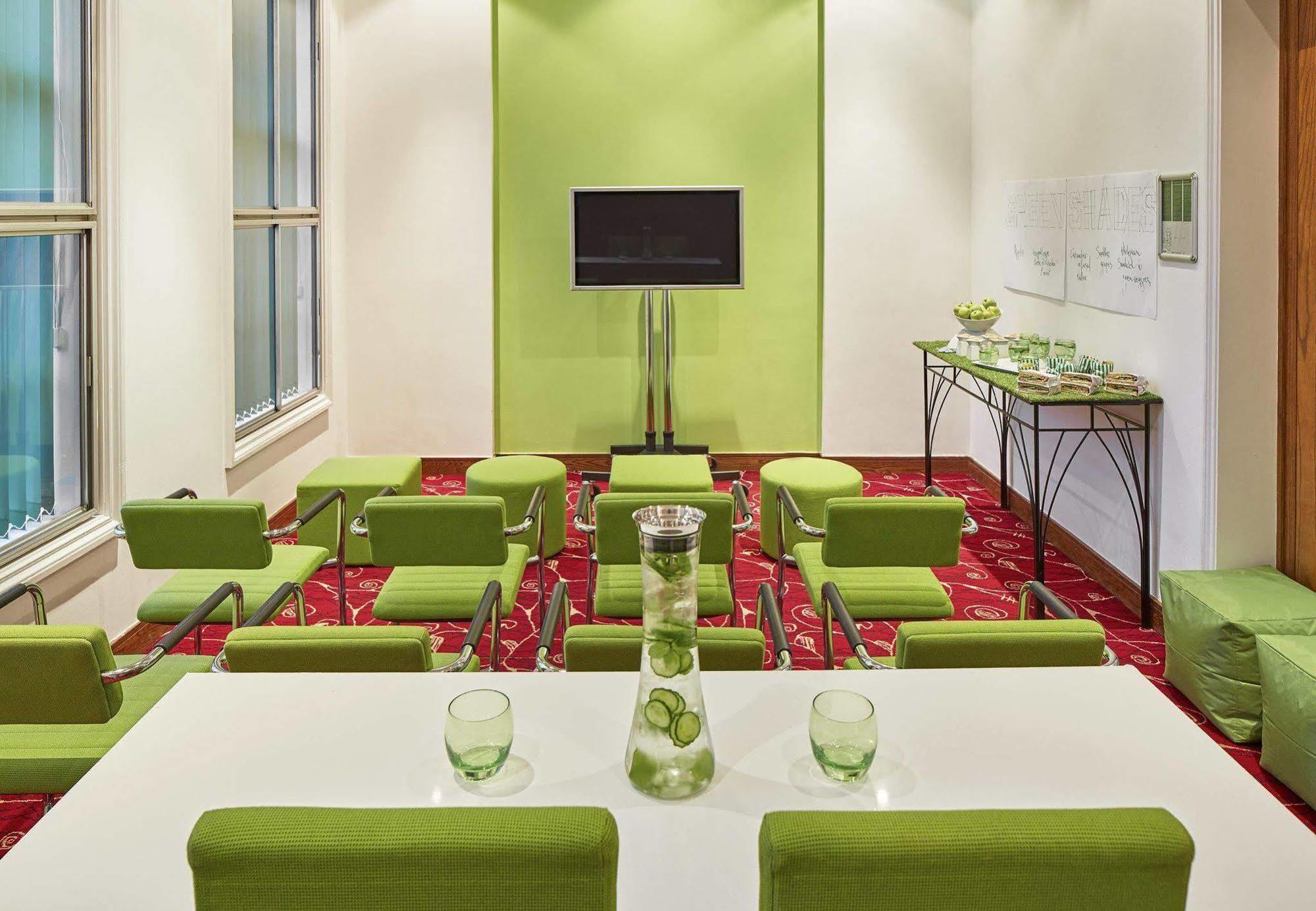 Delta Hotels By Marriott Birmingham Bagian luar foto